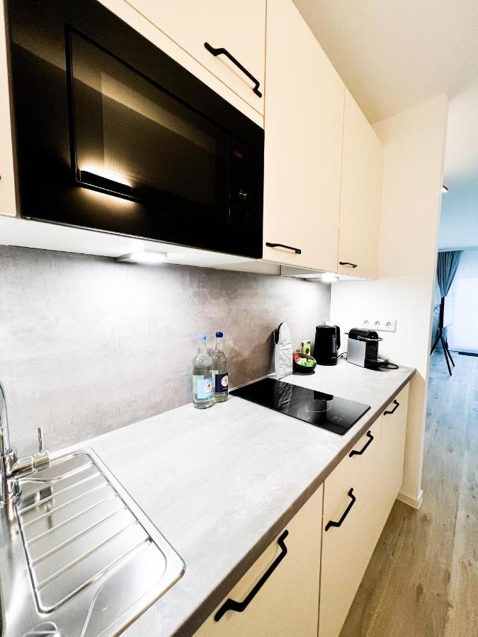 Qonroom - As Individual As - Kaiserstrasse *