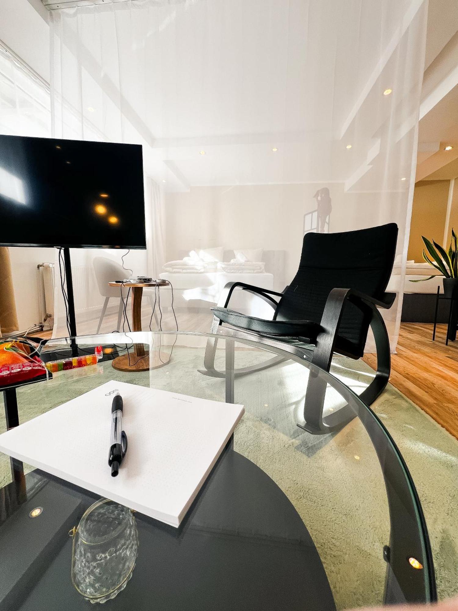 Apartment Qonroom - As Individual As - Kaiserstrasse Minden (North Rhine-Westphalia)