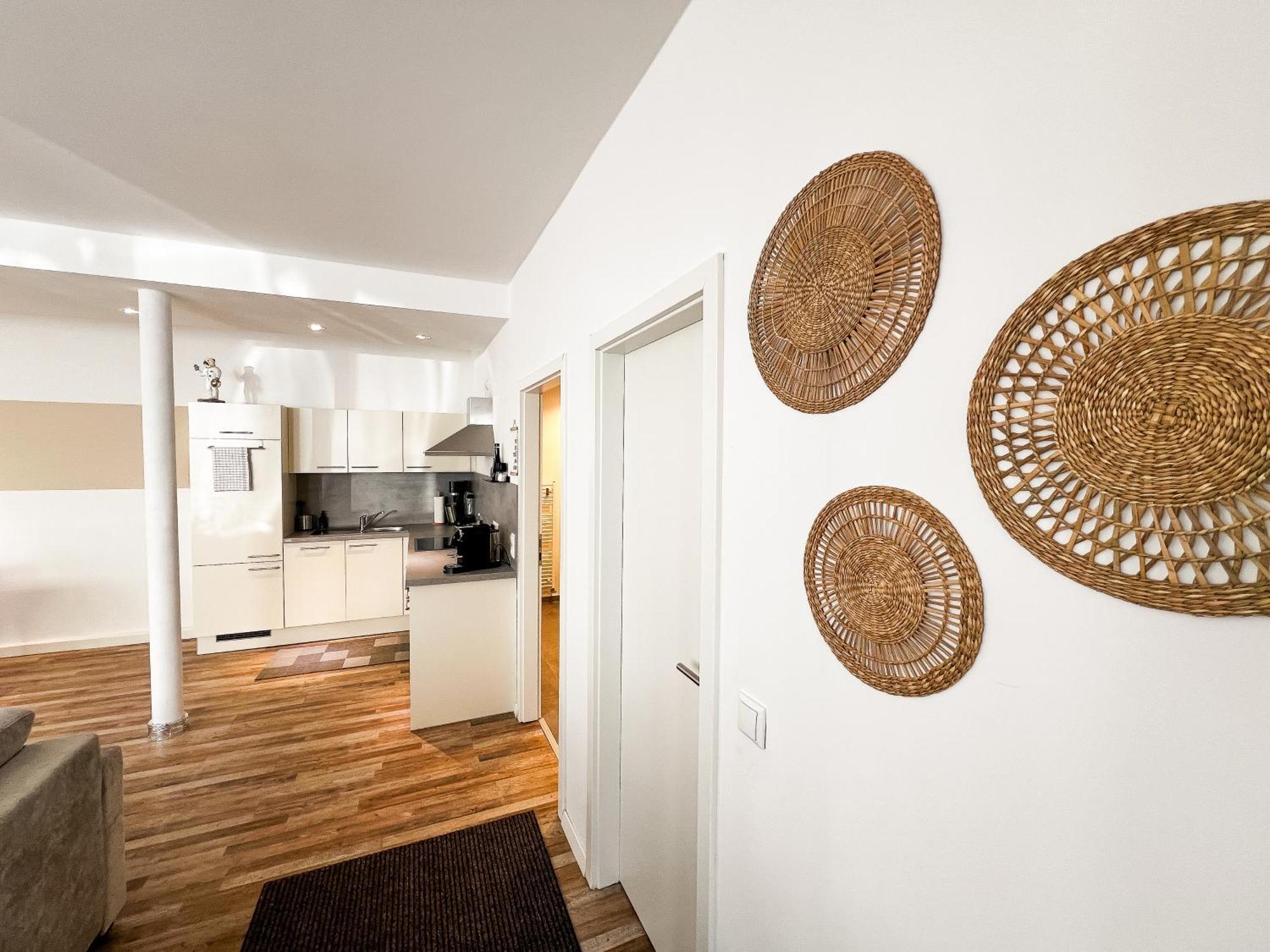 Qonroom - As Individual As - Kaiserstrasse Apartment *
