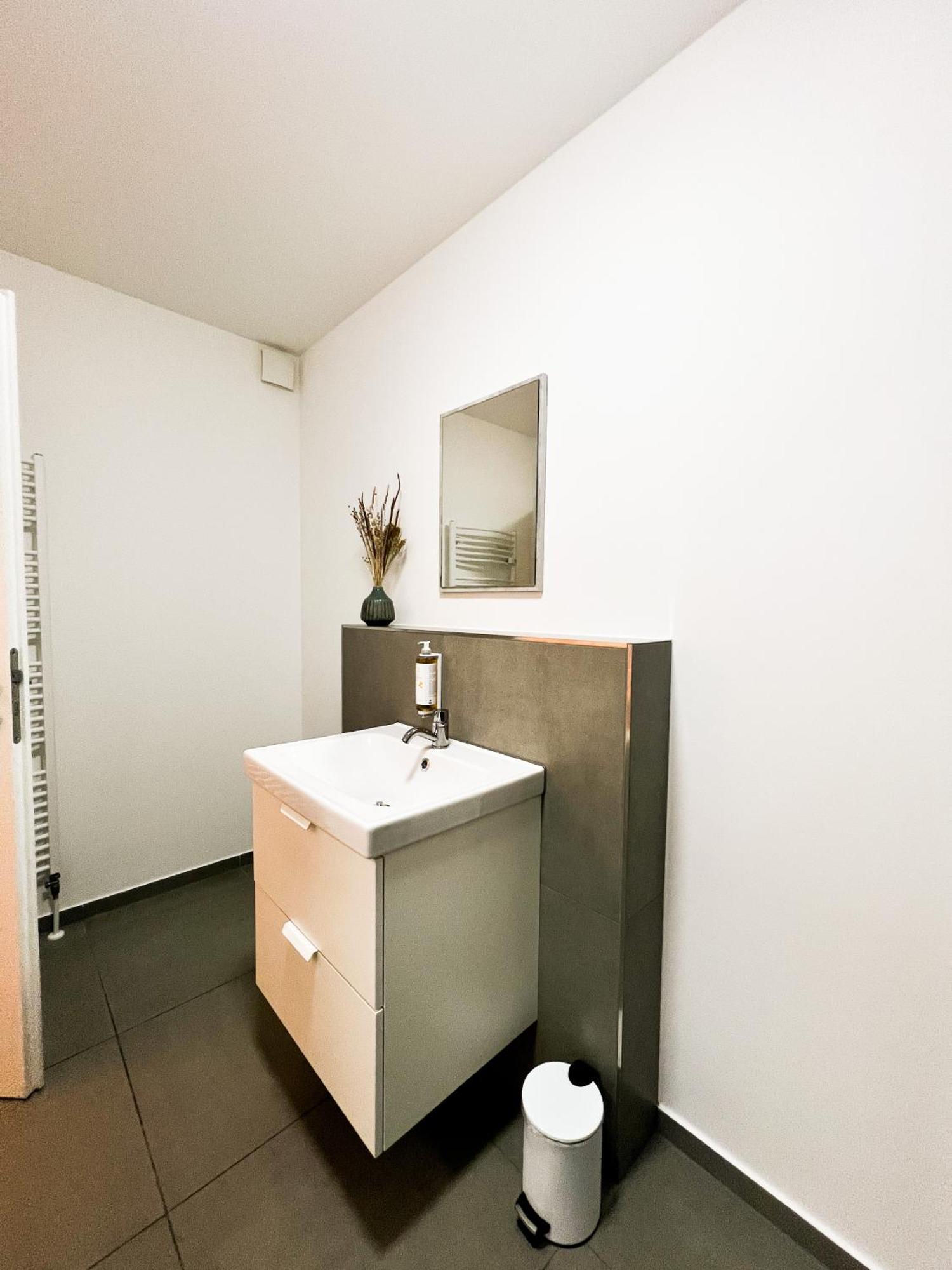Apartment Qonroom - As Individual As - Kaiserstrasse Minden (North Rhine-Westphalia)